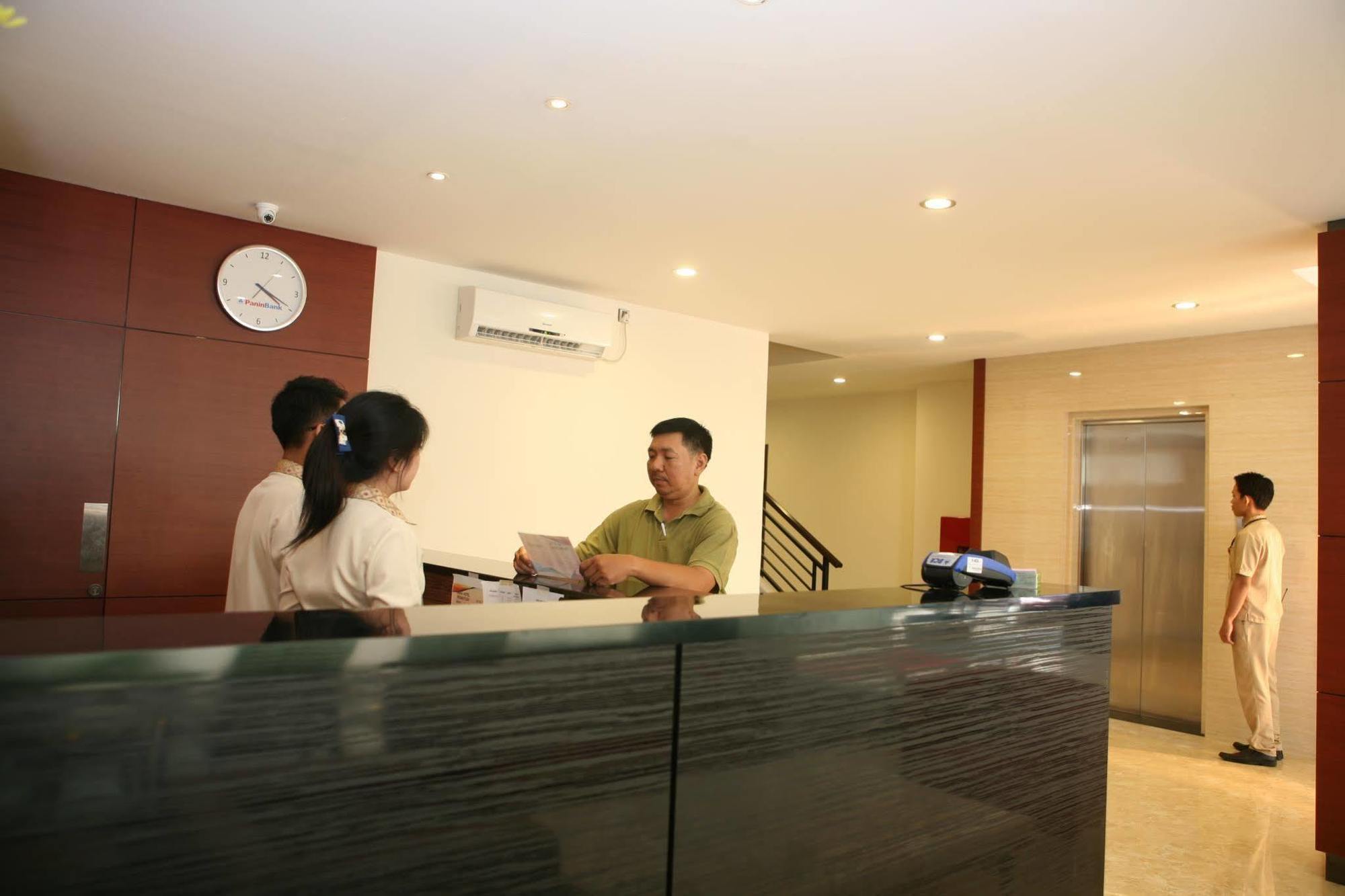 Hana Hotel Batam Εξωτερικό φωτογραφία